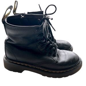 Dr. Martens Kids Black Air Wair‎ Combat Boots